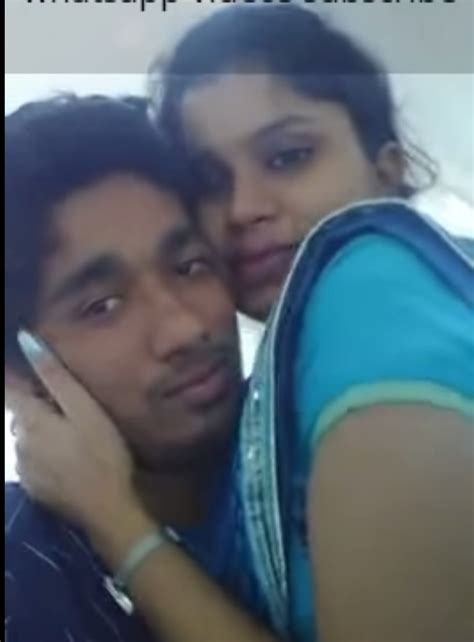 Desi wife video call big boobs show to lover